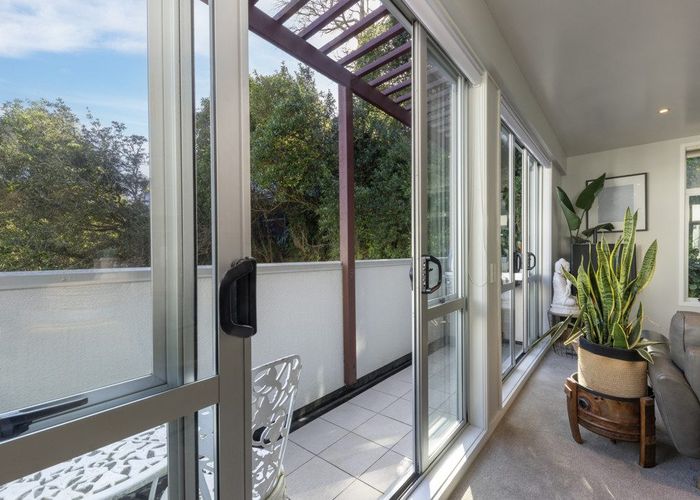  at 46/852 Mount Eden Road, Three Kings, Auckland