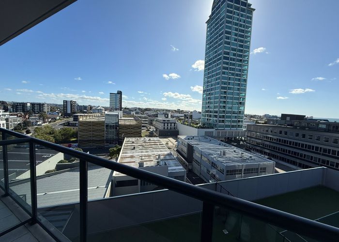  at 510/17 Byron Avenue, Takapuna, North Shore City, Auckland