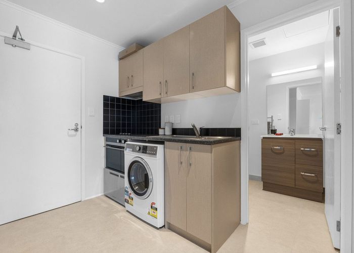  at 12D/30 Westward Ho Road, Glen Eden, Waitakere City, Auckland