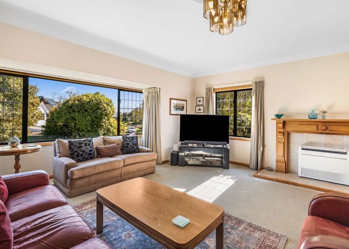  at 43 Kilkenny Place, Fitzherbert, Palmerston North, Manawatu / Whanganui