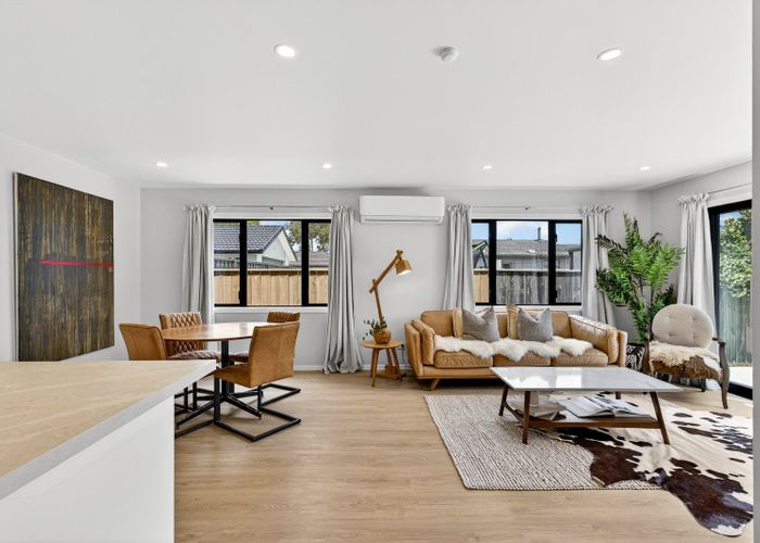  at 927A Nelson Street North (front townhouse), Mahora, Hastings, Hawke's Bay