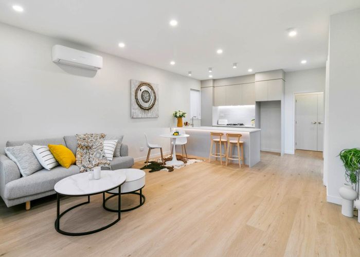  at 49B Clayburn Road, Glen Eden, Waitakere City, Auckland