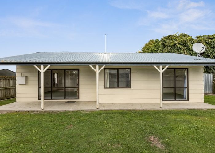  at 601B Oak Road, Akina, Hastings