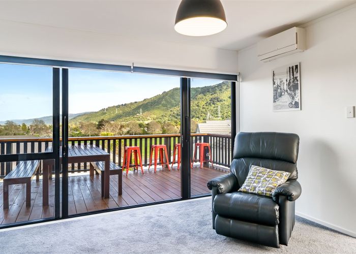  at 33B Roband Crescent, Brown Owl, Upper Hutt