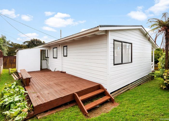  at 10A Coletta Lane, Te Atatu South, Auckland