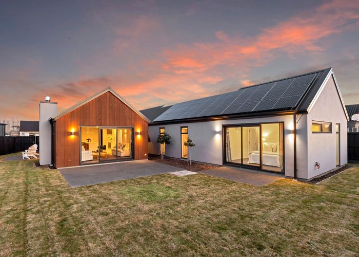  at 16 Eleanor Lane, Casebrook, Christchurch City, Canterbury