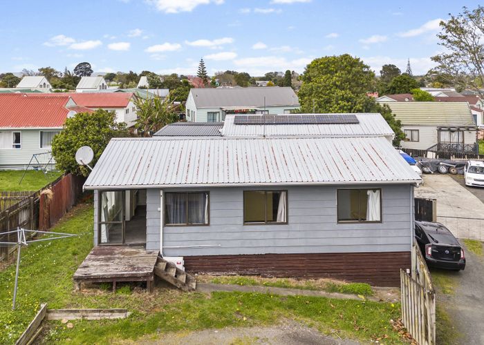  at 1/53 Maplesden Drive, Clendon Park, Manukau City, Auckland