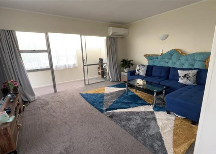  at 1/28 Grande Vue Road, Hillpark, Auckland