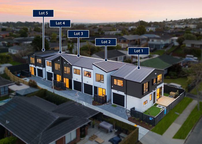  at Lot 3/13 Kurnell Drive, Botany Downs, Manukau City, Auckland