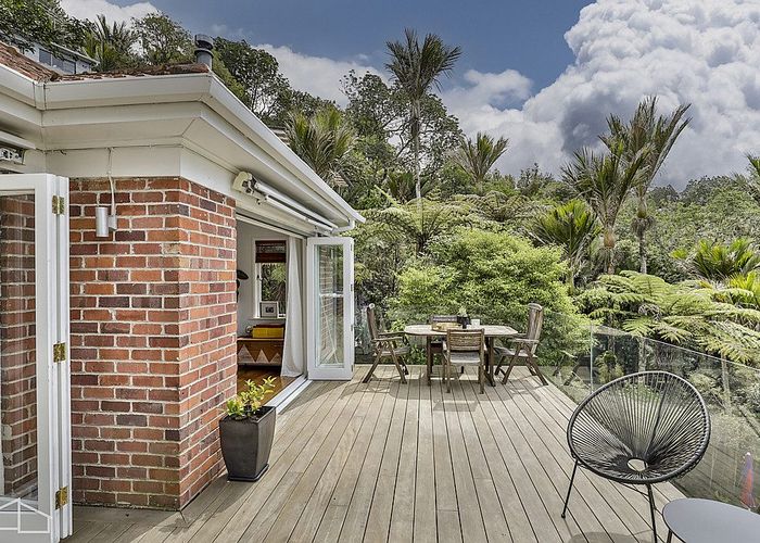  at 46 Otitori Bay Road, Titirangi, Auckland