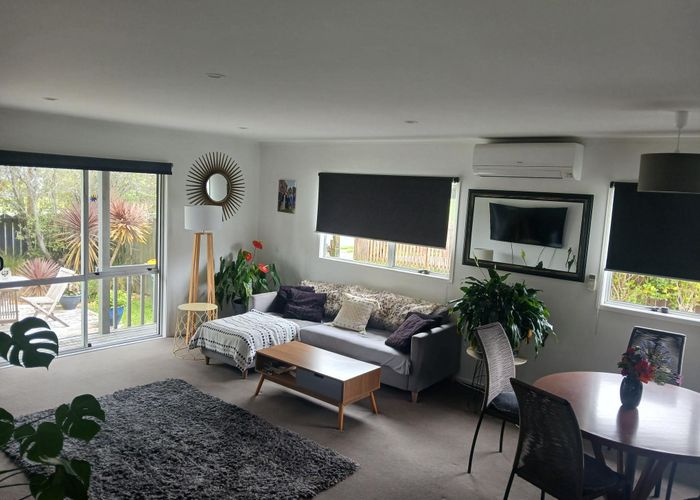  at 3 Buisson Glade, West Harbour, Auckland