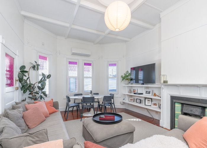  at 10 Columbia Road, Sandringham, Auckland City, Auckland