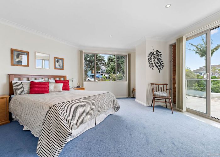  at 1 Portal Place, Murrays Bay, Auckland