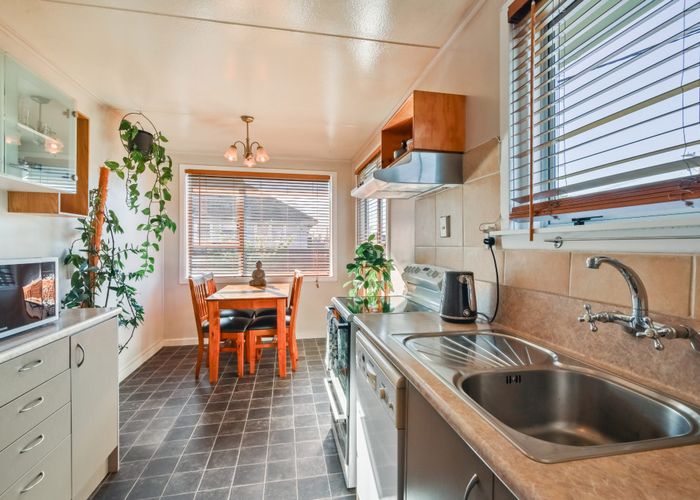  at 14 Glenfield Crescent, Mairehau, Christchurch