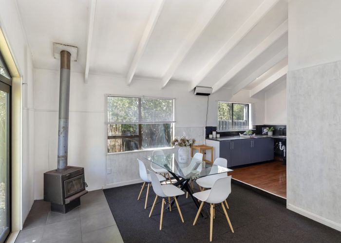  at 22 Larnach Street, Waimairi Beach, Christchurch City, Canterbury