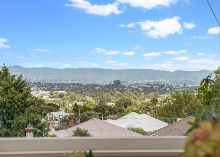  at 14 Charlton Avenue, Mount Eden, Auckland