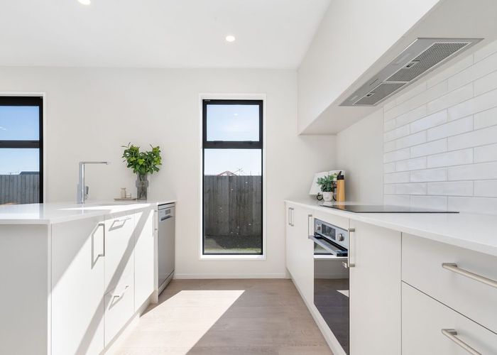  at 18 Doris Lusk Street, Lot 166 Spring Grove, Belfast, Christchurch City, Canterbury