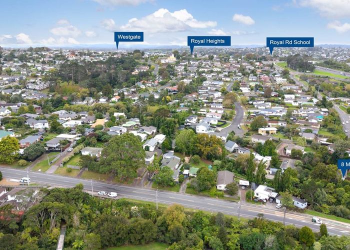  at 8 Makora Road, Massey, Waitakere City, Auckland