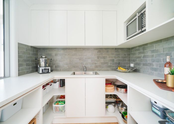  at 8 Allan Street, Otatara