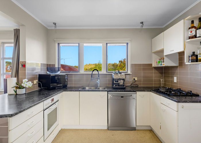  at 1/10 Stanaway St, Hillcrest, North Shore City
