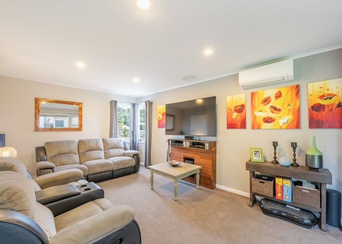  at 16 Barberry Grove, Maungaraki, Lower Hutt