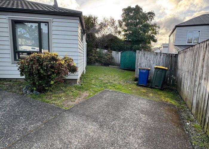  at 3/36 John Jennings Drive, Oteha, North Shore City, Auckland
