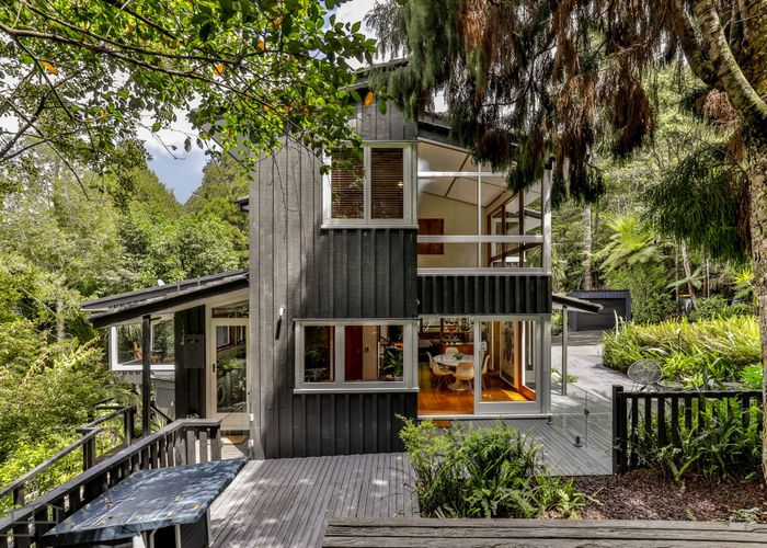  at 33 Kauri Loop Road, Oratia, Waitakere City, Auckland