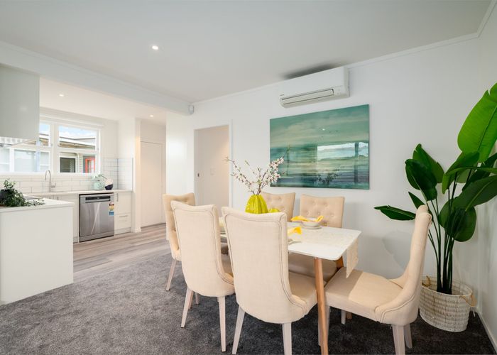  at 2/41 Gloucester Road, Manurewa, Manukau City, Auckland