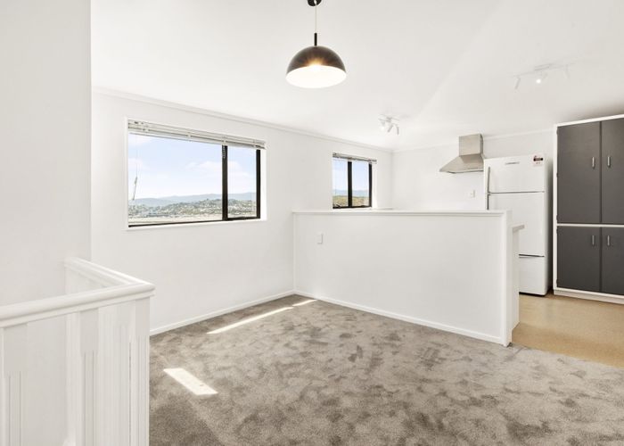  at 2/51 View Road, Houghton Bay, Wellington