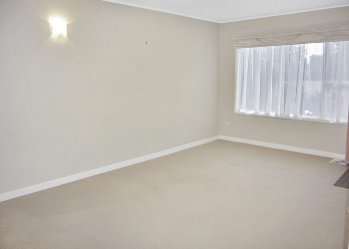  at 8/2 Fairview Road, Mount Eden, Auckland City, Auckland