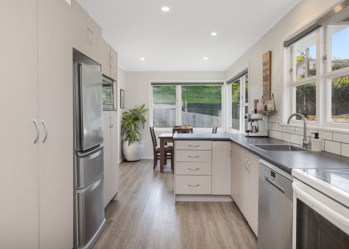  at 23 Kingswood Road, Brookfield, Tauranga