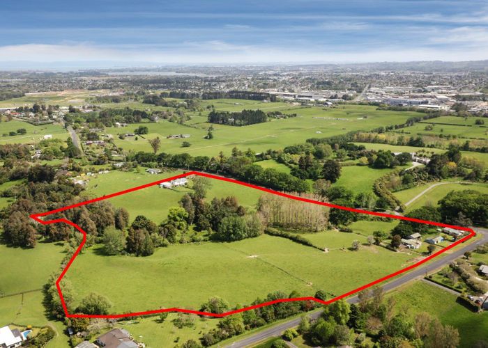  at 215 Ponga Road, Opaheke, Papakura