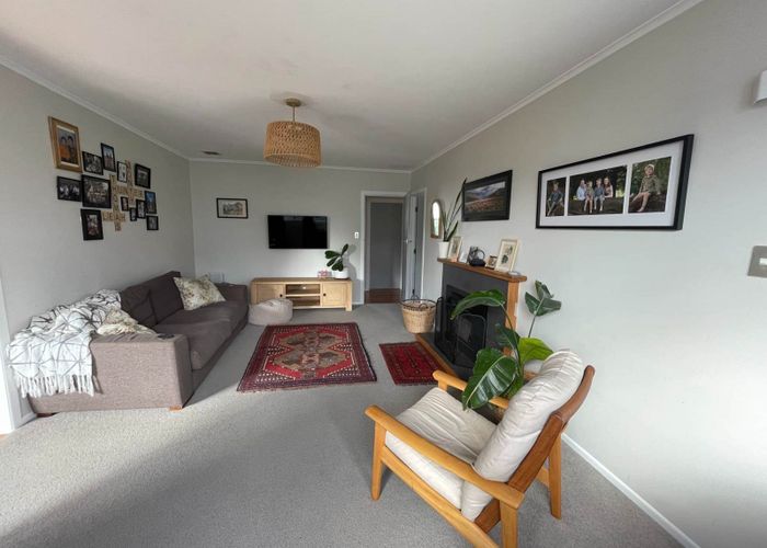  at 16 Waterton Place, Avondale, Auckland City, Auckland