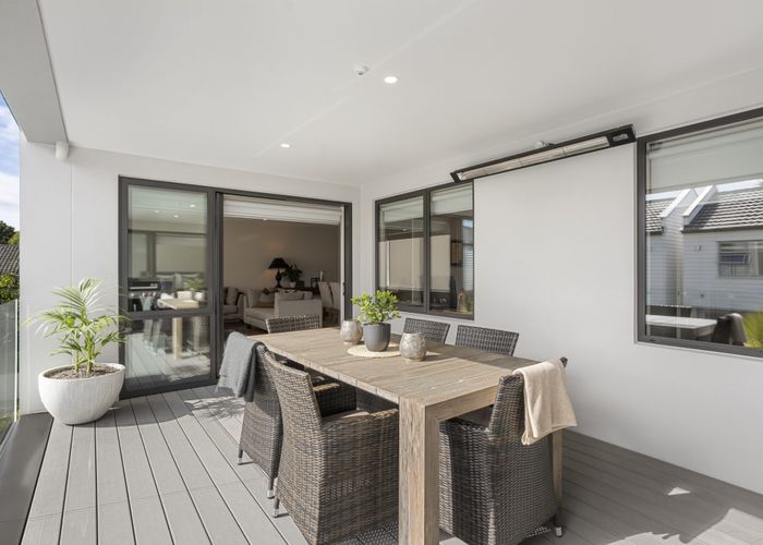  at 203/2a Raurenga Avenue, Royal Oak, Auckland City, Auckland