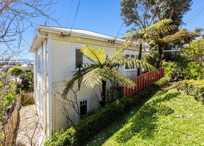  at 8 Blythe Street, Berhampore, Wellington, Wellington
