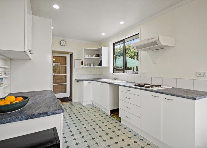  at 19 Matapouri Road, Mangere Bridge, Auckland