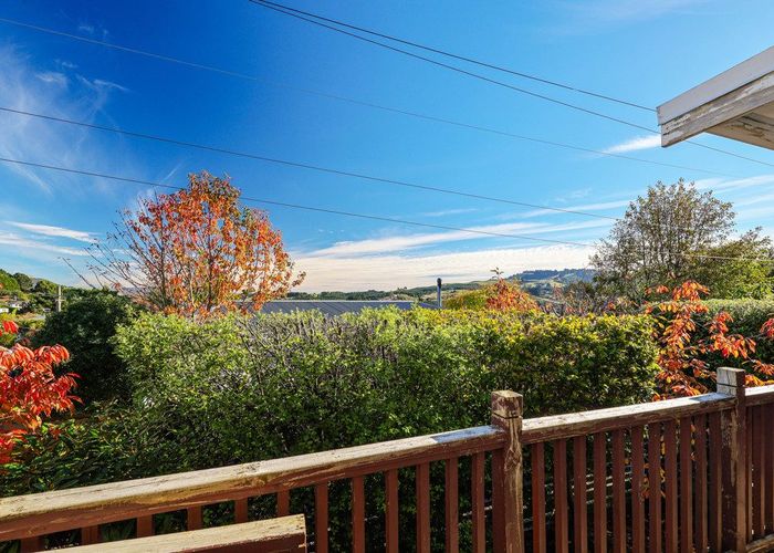  at 16 Bell Crescent, Concord, Dunedin, Otago