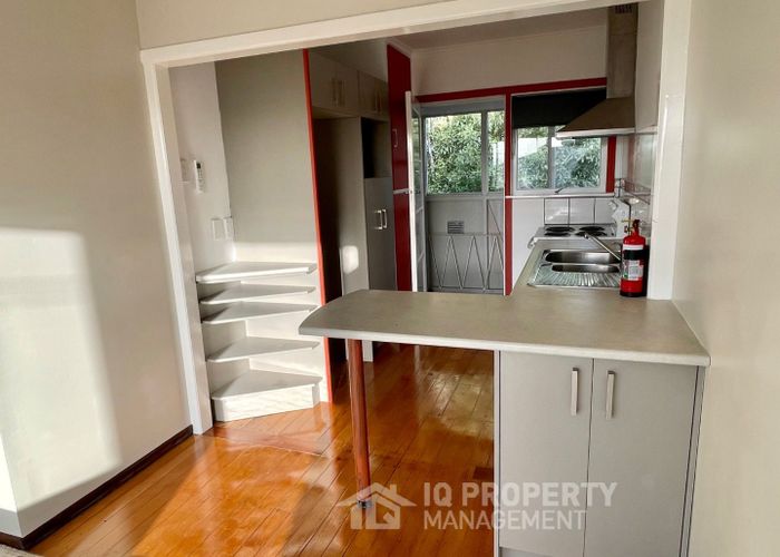  at 2/19A Seaview Terrace, Mount Albert, Auckland City, Auckland