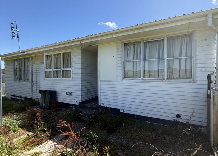 at Mangere East, Manukau City, Auckland