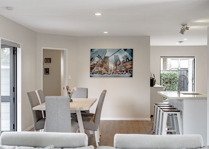  at 32a Harding Avenue, Mount Wellington, Auckland City, Auckland