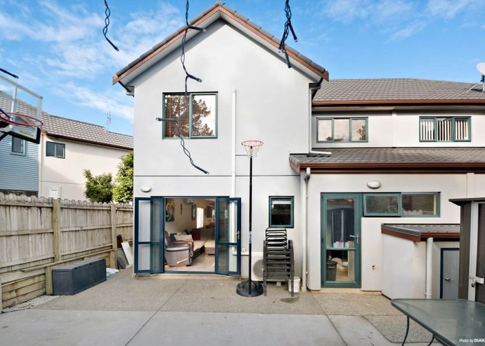  at 13 Candlestick Place, Oteha, North Shore City, Auckland