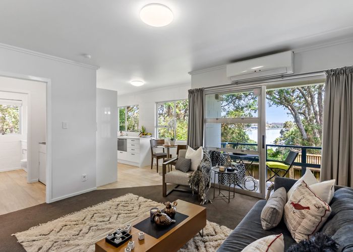  at 5/7 Beach Haven Road, Beach Haven, North Shore City, Auckland