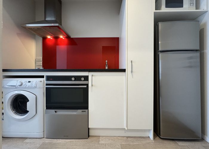  at 11b/17 Bunyan Street, Waltham, Christchurch City, Canterbury