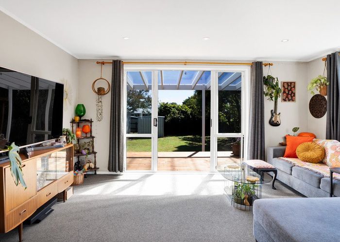  at 33 Woodleigh Street, Frankleigh Park, New Plymouth