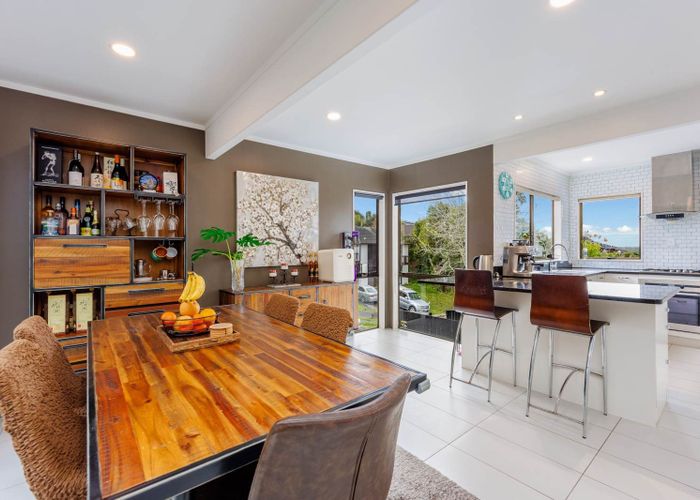  at 7 Jeanette Place, Mairangi Bay, North Shore City, Auckland