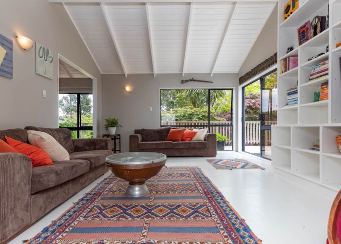  at 195 Carter Road, Oratia, Auckland