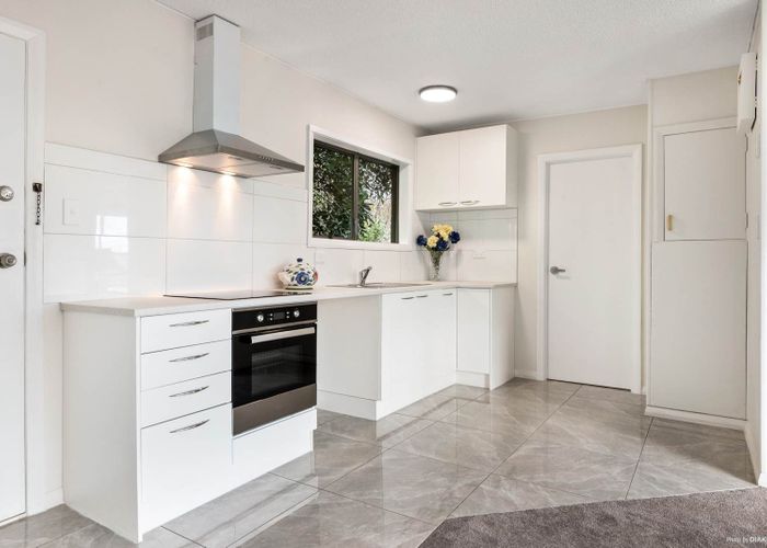  at 7/29 Fairview Road, Mount Eden, Auckland City, Auckland