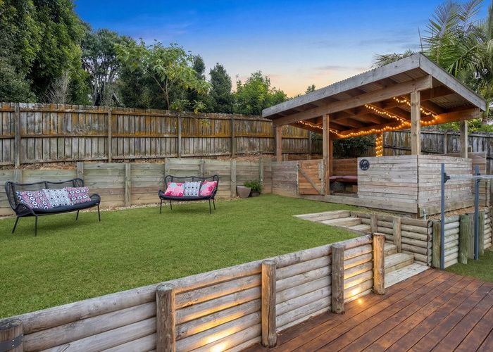  at 44 Bayside Drive, Browns Bay, North Shore City, Auckland