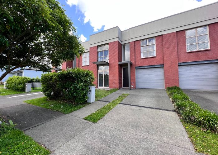  at 16 Brian Slater Way, Stonefields, Auckland