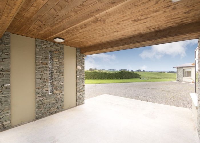  at 52 Sutherland Road, Sanson, Palmerston North